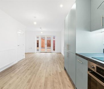 2 bedroom terraced house to rent - Photo 6