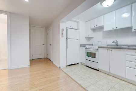 For Lease - 2217 Ghent Avenue, Burlington, Ontario - Photo 3