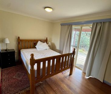 Secluded 3-Bedroom Fully Furnished Home - Photo 5