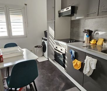 Location Appartement 2 pièces 45m² MULHOUSE 68100 - Photo 3