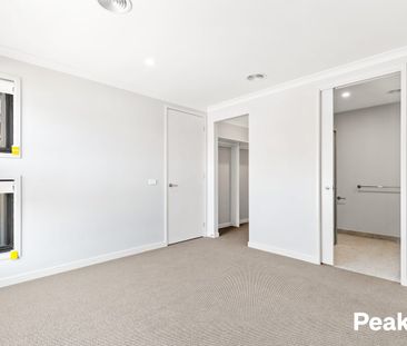 Brand-New Quality 4-Bedroom Home in the Minta Estate - Photo 4