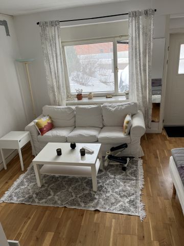 Gamla Södertäljevägen, Segeltorp - Photo 5