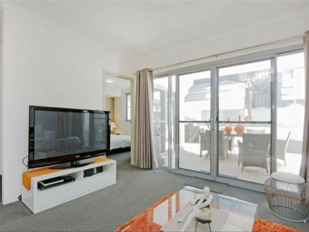 5/154 Newcastle Street, Perth - Photo 2