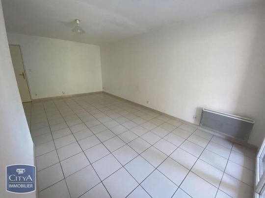Location Appartement 2 pièces 51m² SALON DE PROVENCE 13300 - Photo 1