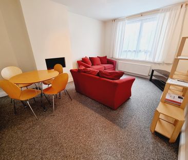 4 Bed Student Accommodation - Photo 5