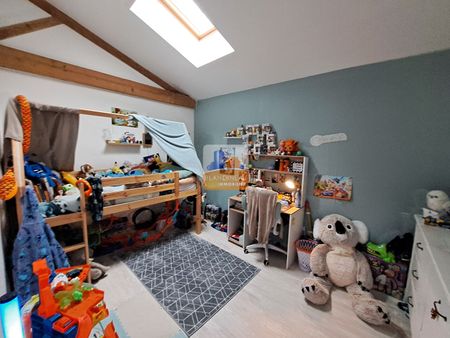 Location Maison 4 pièces 121m² - Photo 4