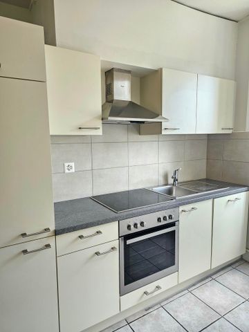 Spacieux appartement de 4 pièces au centre de Fleurier - Photo 3