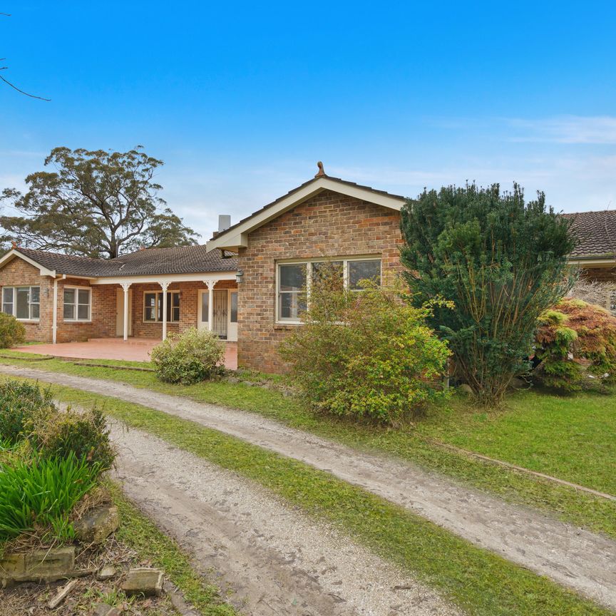 Escape to the country - Photo 1