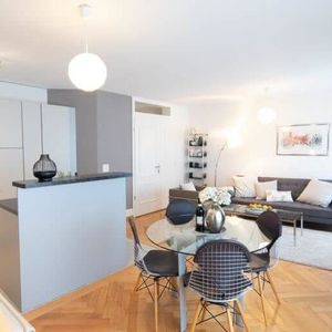 2.5 ZIMMER APARTMENT MIT BALKON (LINKS) - Photo 2