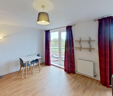 1 bedroom flat to rent - Photo 4