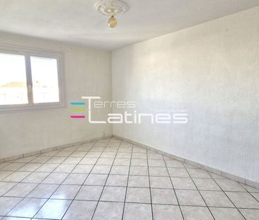 Location Appartement 2 pièces 40m² NIMES 30000 - Photo 4