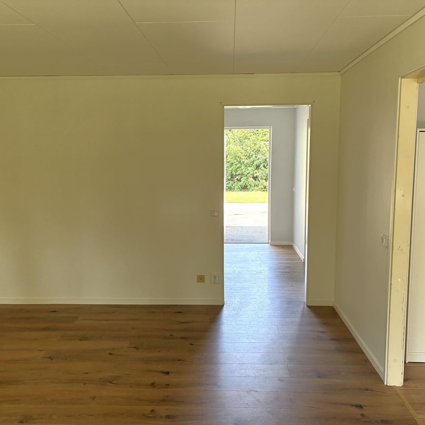 Mysig och fin havsnära tvåa - Foto 1