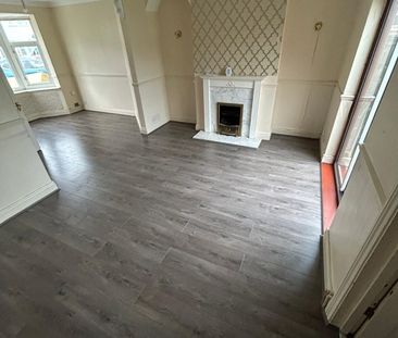 Room in a Shared House, Digby Road, IG11 - Photo 3