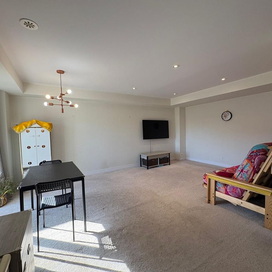 For Lease - 80 Nearco Crescent, Oshawa, Ontario - Photo 1