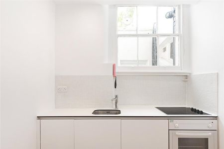Studio to rent - Photo 2