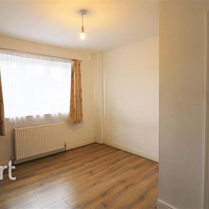 House share to rent - Photo 1