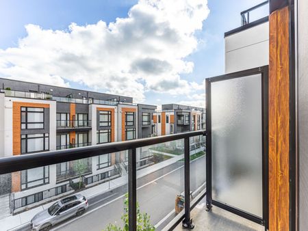 For Lease - 2 Steckley House Lane Unit# 920, Richmond Hill, Ontario - Photo 4