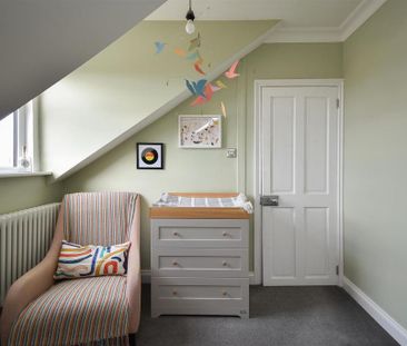 2 bedroom maisonette to rent - Photo 5