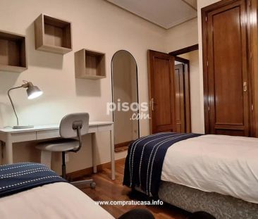 Piso en alquiler en Calle Teodosio El Grande - Photo 5