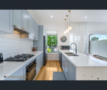 84B CENTENARY ROAD, South Wentworthville, NSW 2145 - Photo 2
