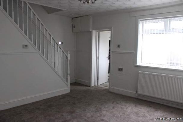 3 bedroom property to rent in Wingate - Photo 1