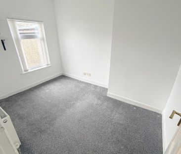 65 Killowen Street, BT68NG, Belfast - Photo 1