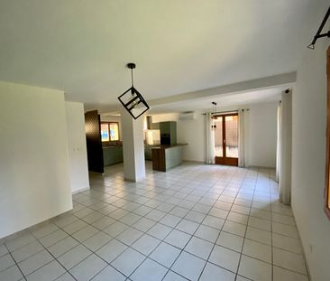 Location Maison 5 pièces 100m² - Photo 2