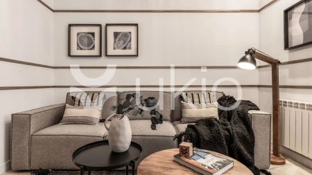 Apartamento de alquiler en Calle de San Andrés, Universidad - Malasaña - Foto 4