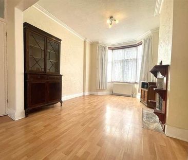 Lopen Road, Edmonton, N18 - Photo 1