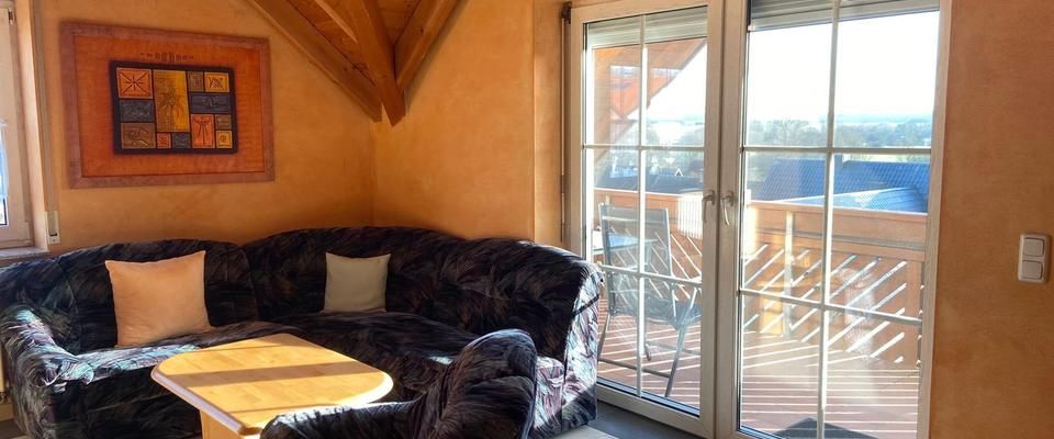 Wunderschöne 2 - 3 Zimmer Wohnung möbliert f. Wochenendheimfahrer - Photo 1