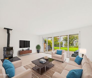 Modern 6.5-room family townhouse with lake view in Horgen – First o... - Photo 2