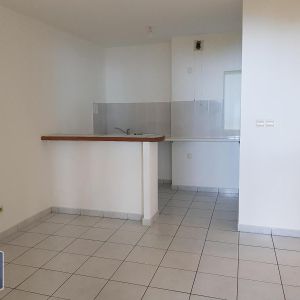 Location Appartement 2 pièces 35m² LA MONTAGNE 97417 - Photo 2