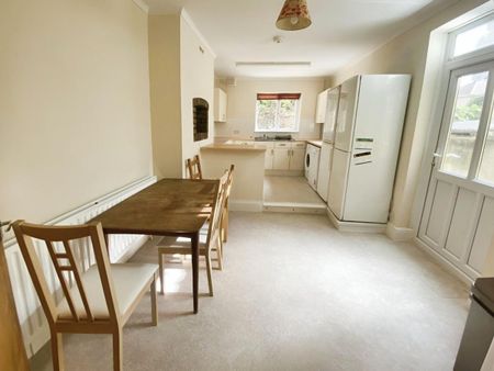 Beverley Road, Horfield - Photo 5