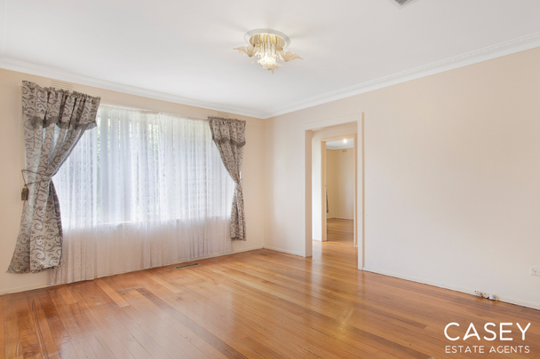 12 Jacksons Road, Noble Park North - Photo 1