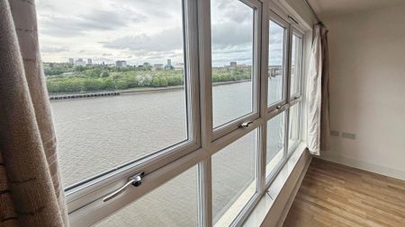 2 bedroom flat to rent - Photo 5