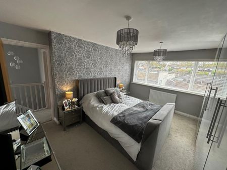 3 bedroom semi-detached house to rent - Photo 4