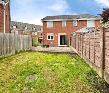 3 bedroom semi-detached house to rent - Photo 4