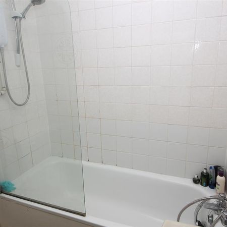 Seafield Road, HOVE - Photo 4