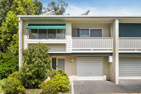 Dual-Level Living Overlooking Parklands - Photo 2