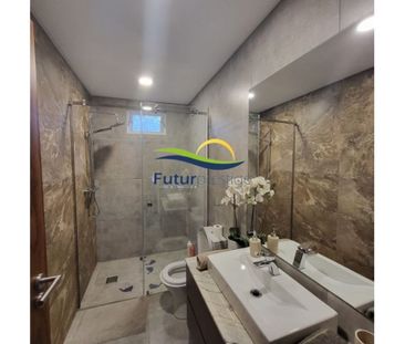 4 room luxury House for rent in Quarteira Norte, Loulé, Distrito de... - Photo 4