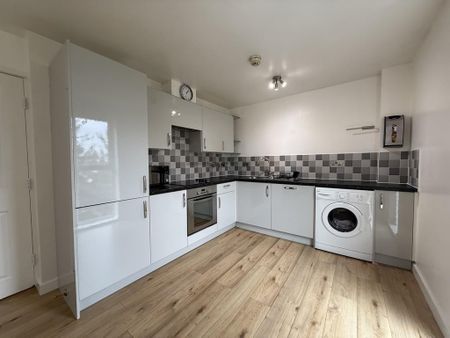 2 bedroom apartment to rent - Photo 5