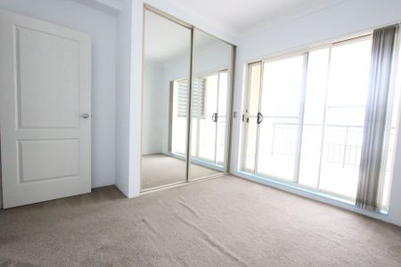 Located in the Centre of Liverpool - Photo 2