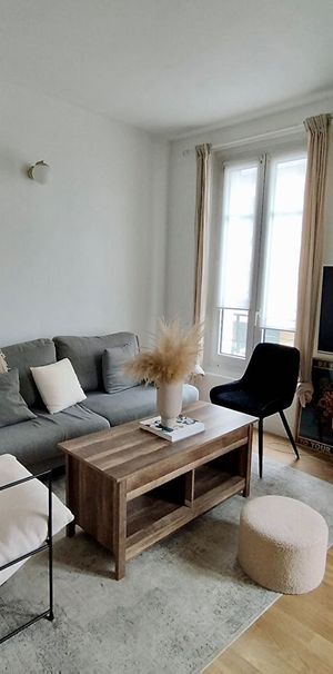 Apartment - Photo 1