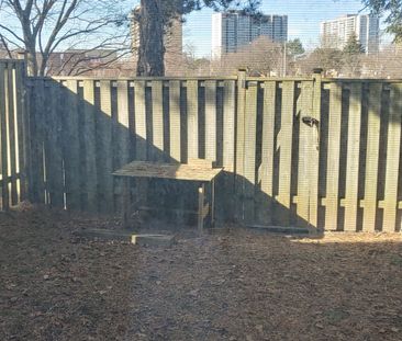 For Lease - 270 Timberbank Boulevard Unit# 132, Toronto, Ontario - Photo 3