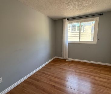 For Lease - 85 Northview Heights Drive, Cambridge, Ontario - Photo 3