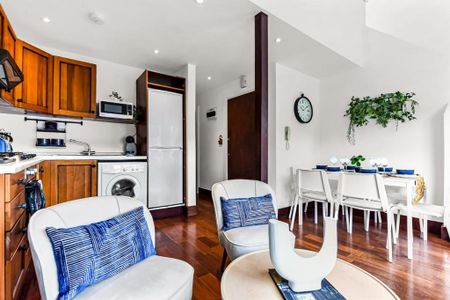 2 bedroom serviced apartment to rent - Photo 2