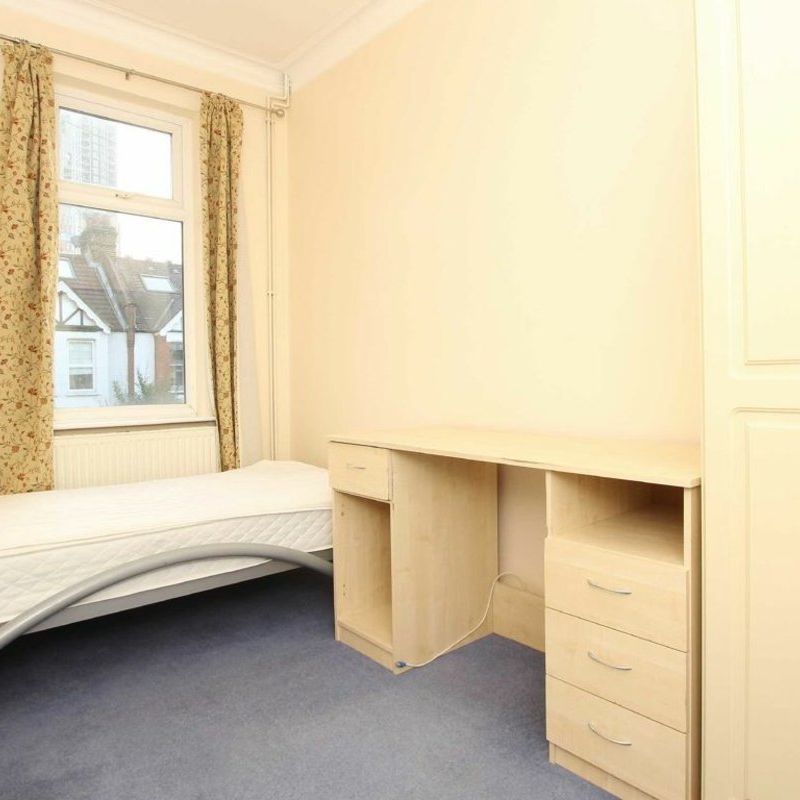 Glenroy Street, W12, London - Photo 1