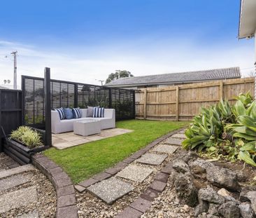 Bungalow Sweetie - Photo 2