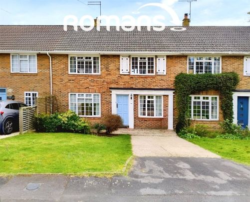 4 bedroom detached to rent - Photo 1