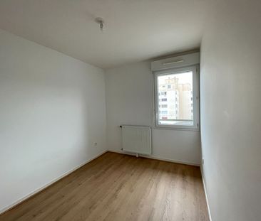 Location Appartement 3 pièces 57m² - Photo 6